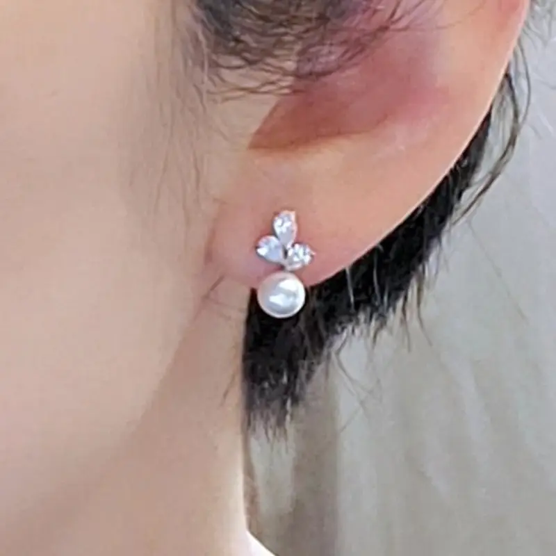 Pendientes estilo real plateado 3 Pendientes estilo real plateado - Imagen 3